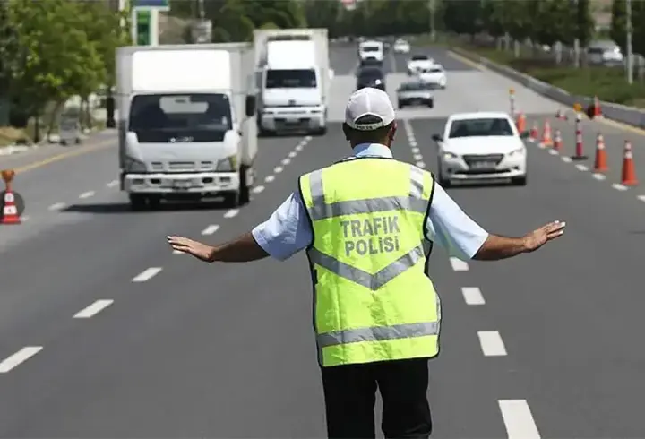 Plan yapanlar dikkat: İstanbul'da bazı yollar trafiğe kapatıldı