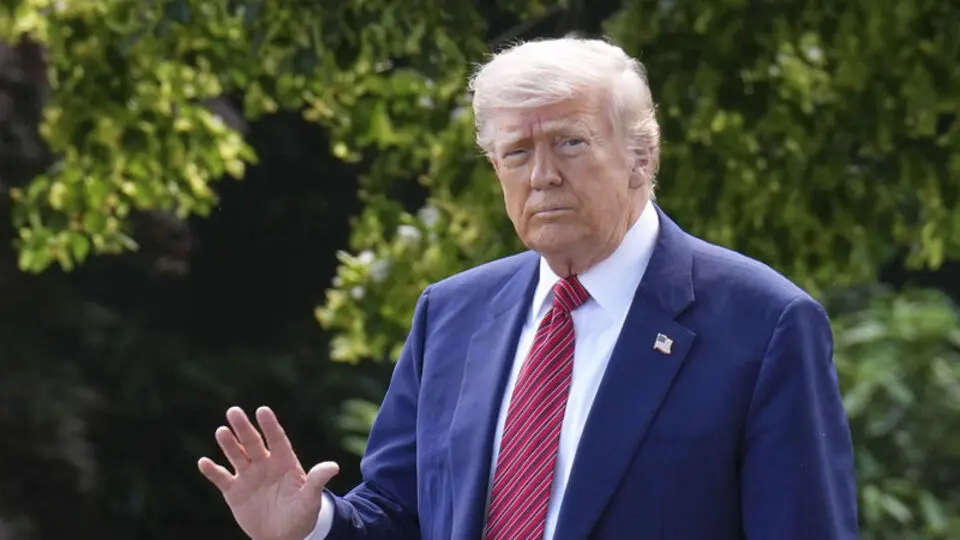Trump yönetimi 1 milyon varil dizel yakıtı satmayı planlıyor