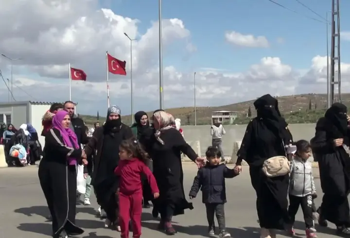 Suriyelilerin Cilvegözü’nden ülkelerine dönüşü sürüyor
