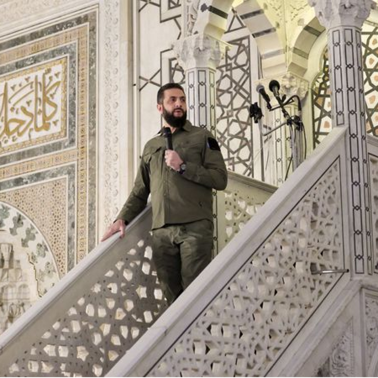 Şara'dan Esad rejiminin devrilmesinin yıl dönümünde kardeşlik mesajı