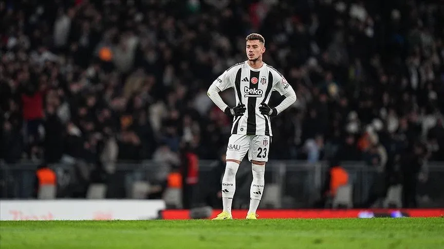 Beşiktaş'ta Muçi'nin sağ uyluk iç adalesinde gerilme ve kanama tespit edildi