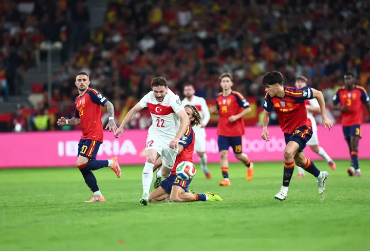 Trabzonsporlu futbolcular milli maçlarda göz doldurdu