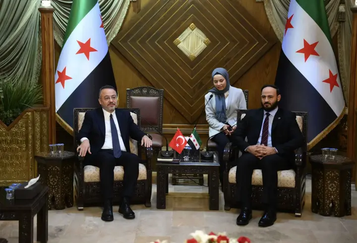 Türkiye'nin Şam Büyükelçisi Yılmaz, Halep'i ziyaret etti