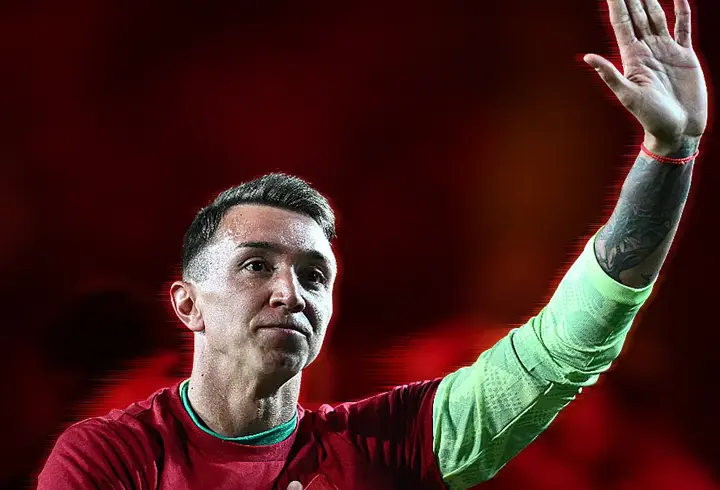 Galatasaray'daki sözleşmesi sona eren Muslera, İstanbul'dan ayrıldı