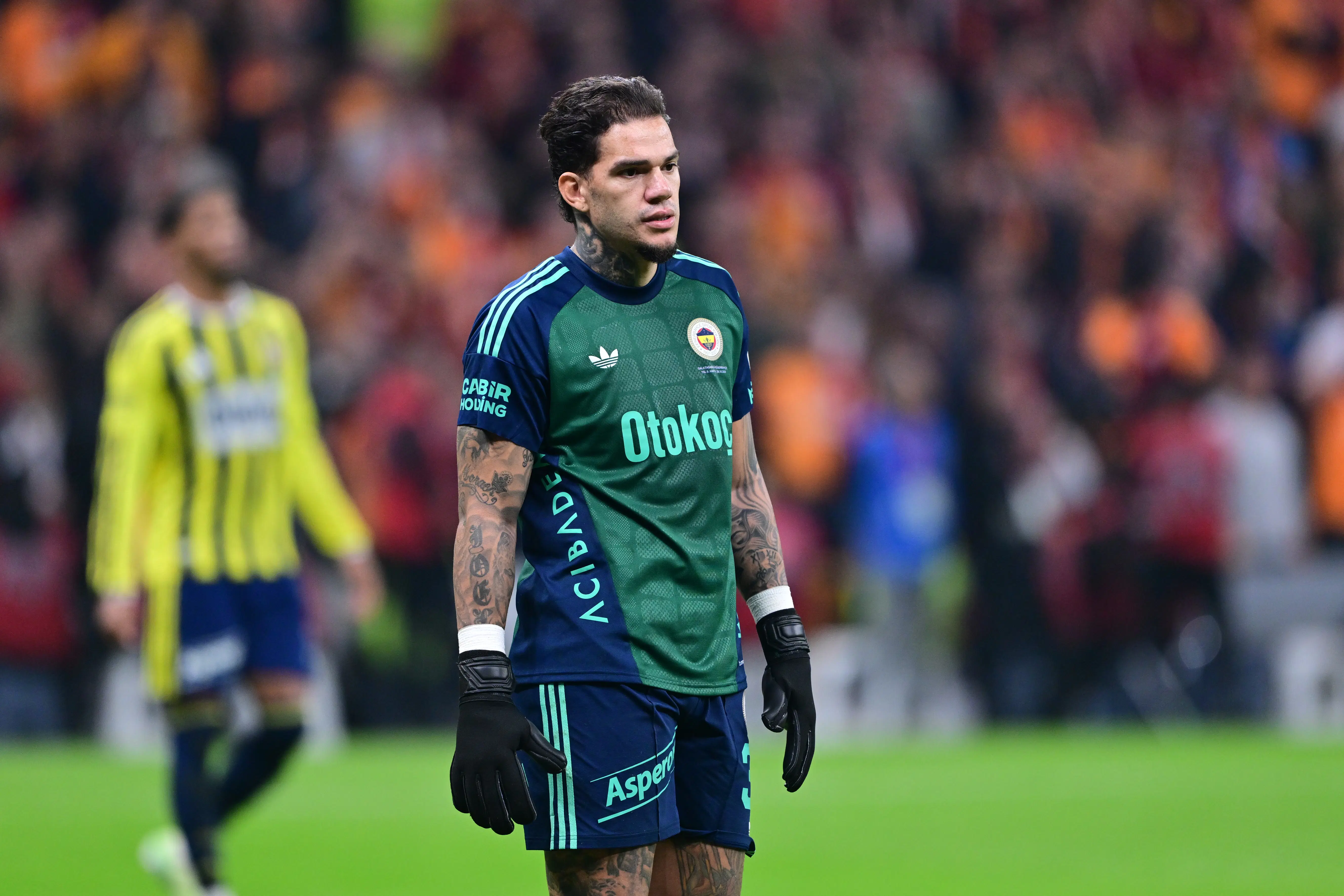 Ederson Yenilgi Sözleri: "Taraftarımızdan Özür Diliyoruz"
