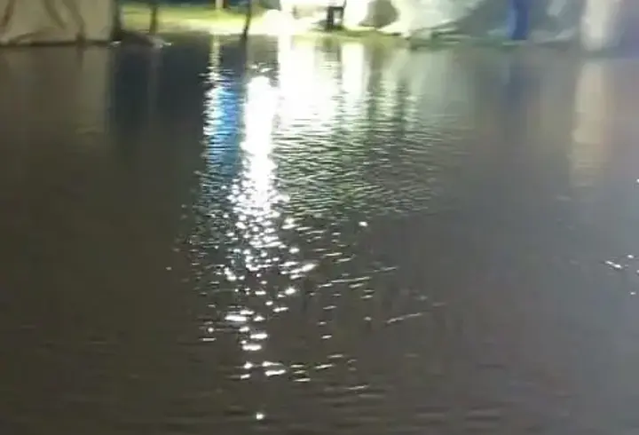 Mevsimlik Tarım İşçilerinin Kaldığı Çadır Alanını Su Bastı