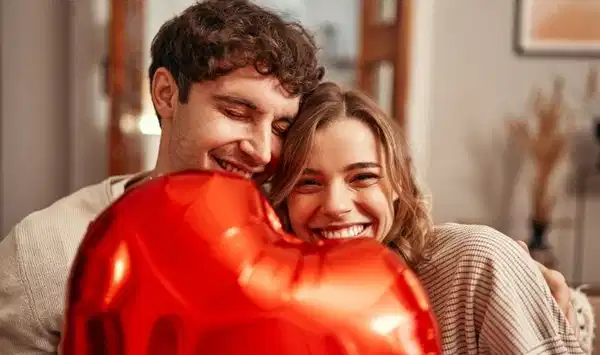 Aşkı Masal Gibi Yaşıyorlar: Evlilikte Romantizmiyle Öne Çıkan 5 Burç