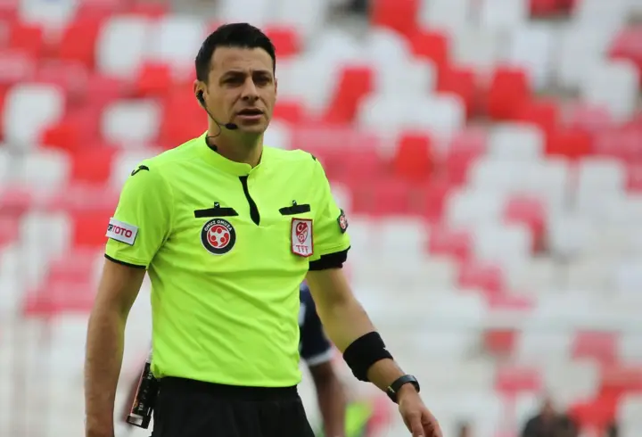 Kocaelispor - Galatasaray maçının VAR hakemi Ali Şansalan oldu