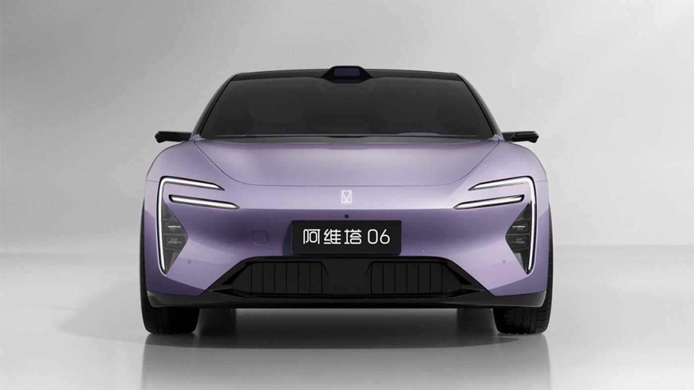 Huawei destekli Avatr 06 elektrikli sedan, Çin'de satışa sunuldu