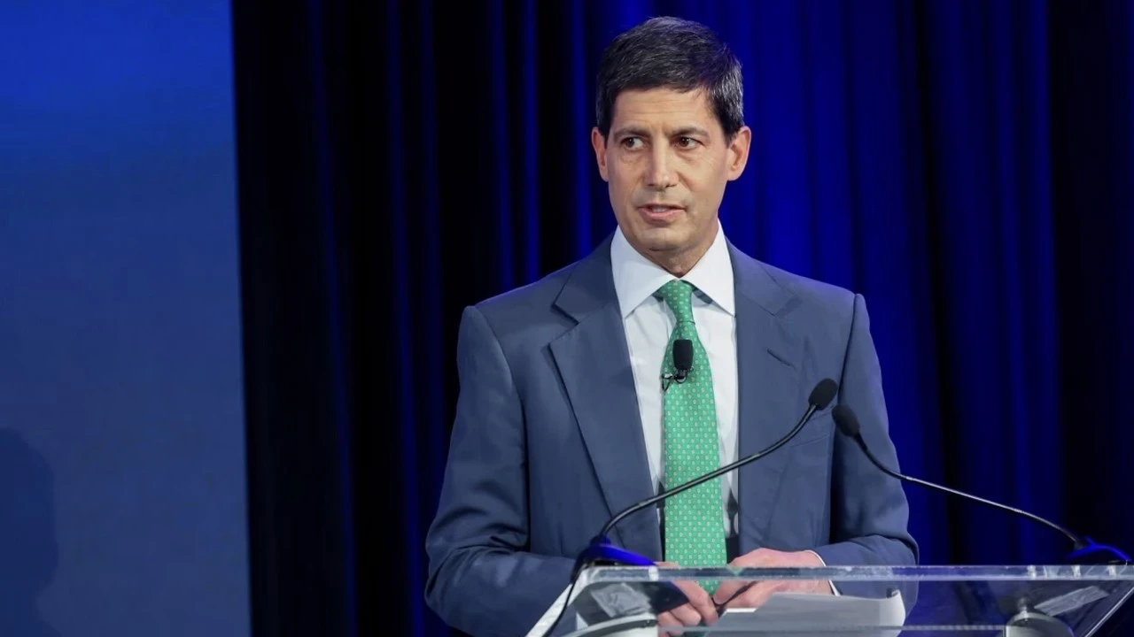 Trump'ın Fed başkanı adayı Kevin Warsh kimdir, en büyük özelliği ne?