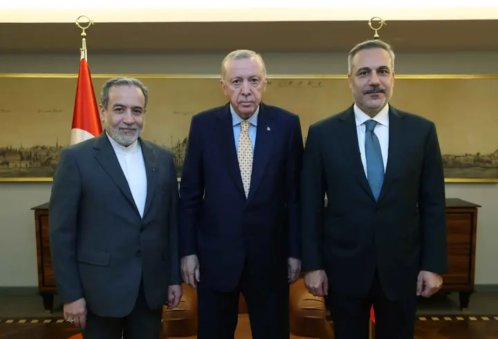 Cumhurbaşkanı Erdoğan, İran Dışişleri Bakanı Erakçi'yi kabul etti
