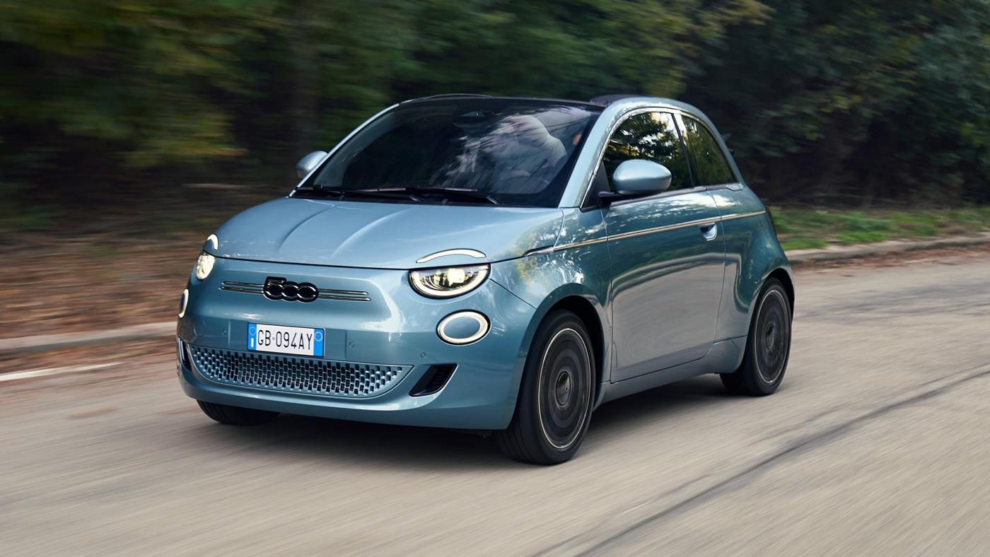 Fiat, elektrikli otomobiller için batarya değişim teknolojisini test ediyor