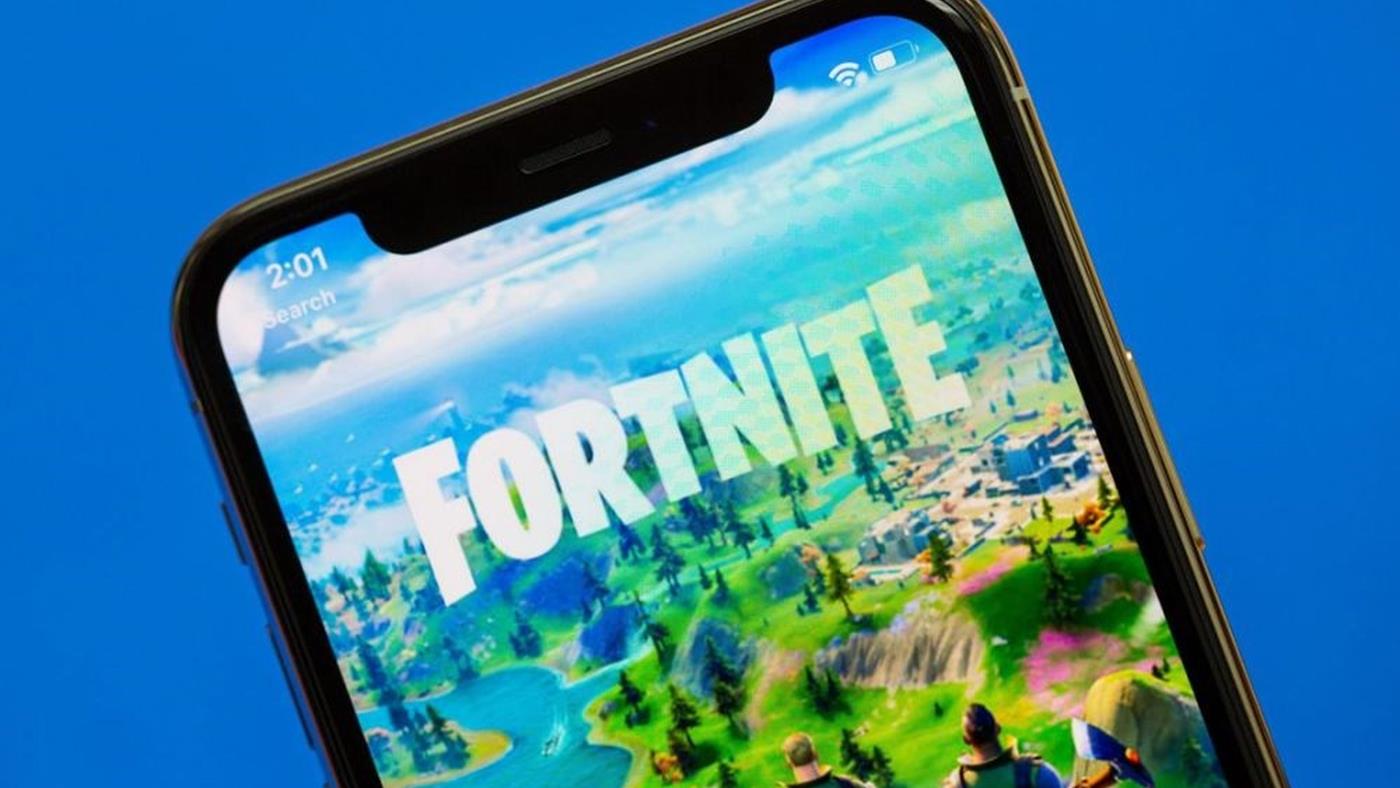 Fortnite gamalı haç krizi yaşıyor, Peacemaker dans hareketi apar topar kaldırıldı