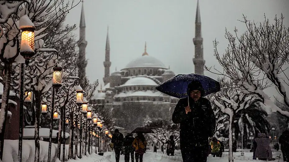 27 ile sarı kodlu uyarı. Fırtına, kar, çığ tehlikesi
