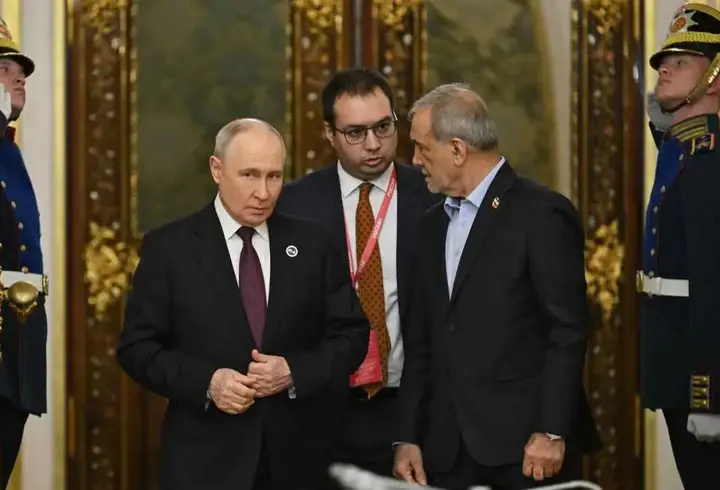 Moskovada Putin-Pezeşkiyan Görüşmesi: ABD Olmadan Bütün Sorunlarımızı Çözebilecek Kapasitedeyiz