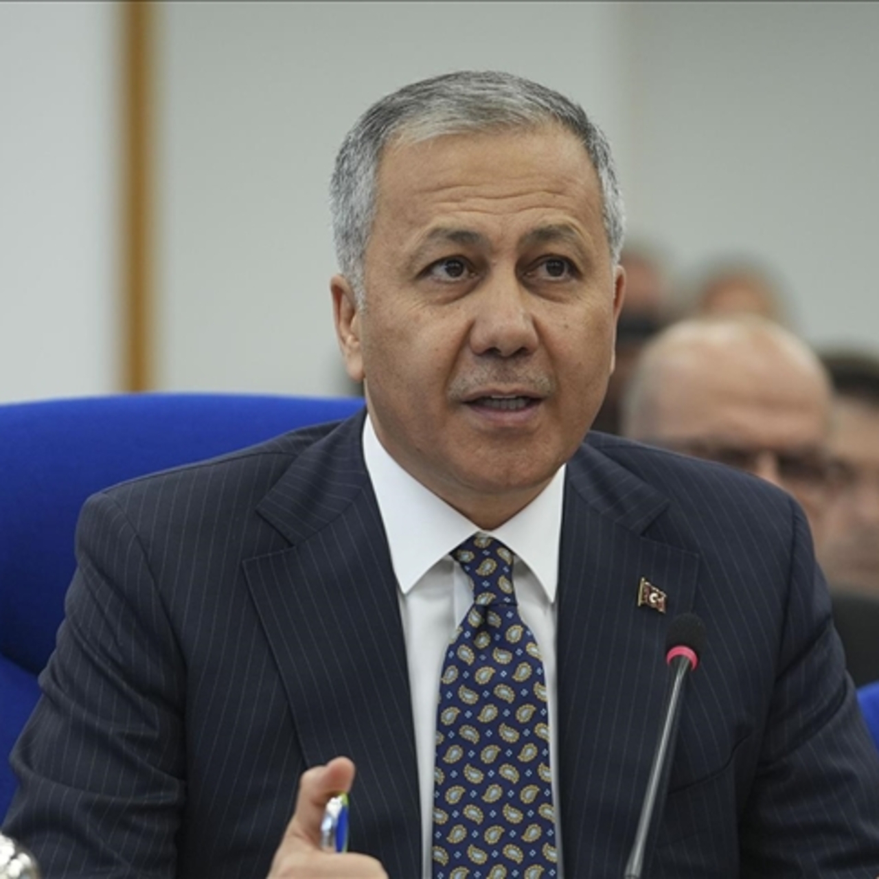 "Suça sürüklenen çocuklarla ilgili cezaları gözden geçirmeliyiz"
