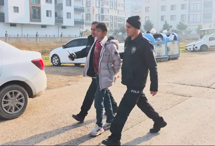 Sivas'ta araç gasbeden 2 cezaevi firarisi, Malatya'da yakalandı