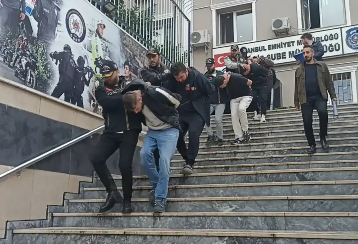 Kırmızı Bültenle Aranan Dolandırıcılık Şüphelisi Estetik Ameliyat İçin Geldiği İstanbul'da Yakalandı