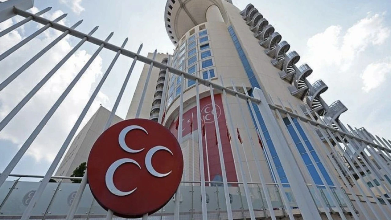 MHP Genel Merkezi, Bilecik İl Teşkilatını feshetti
