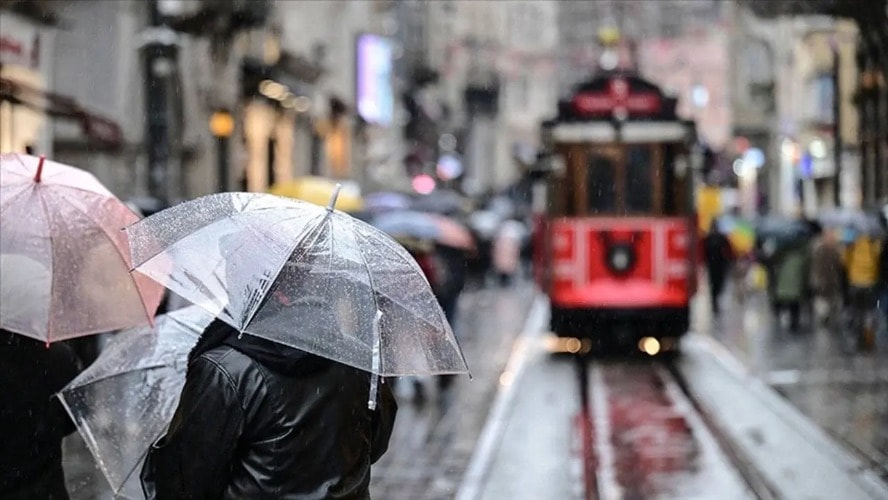 İstanbul'a yağmur şoku! AKOM tarih verdi
