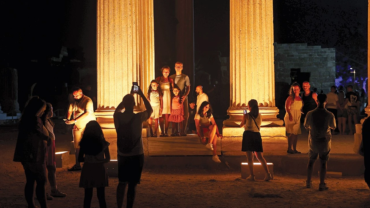 Gece müzeciliği Antalya’da ziyaretçiyi yüzde 17 artırdı