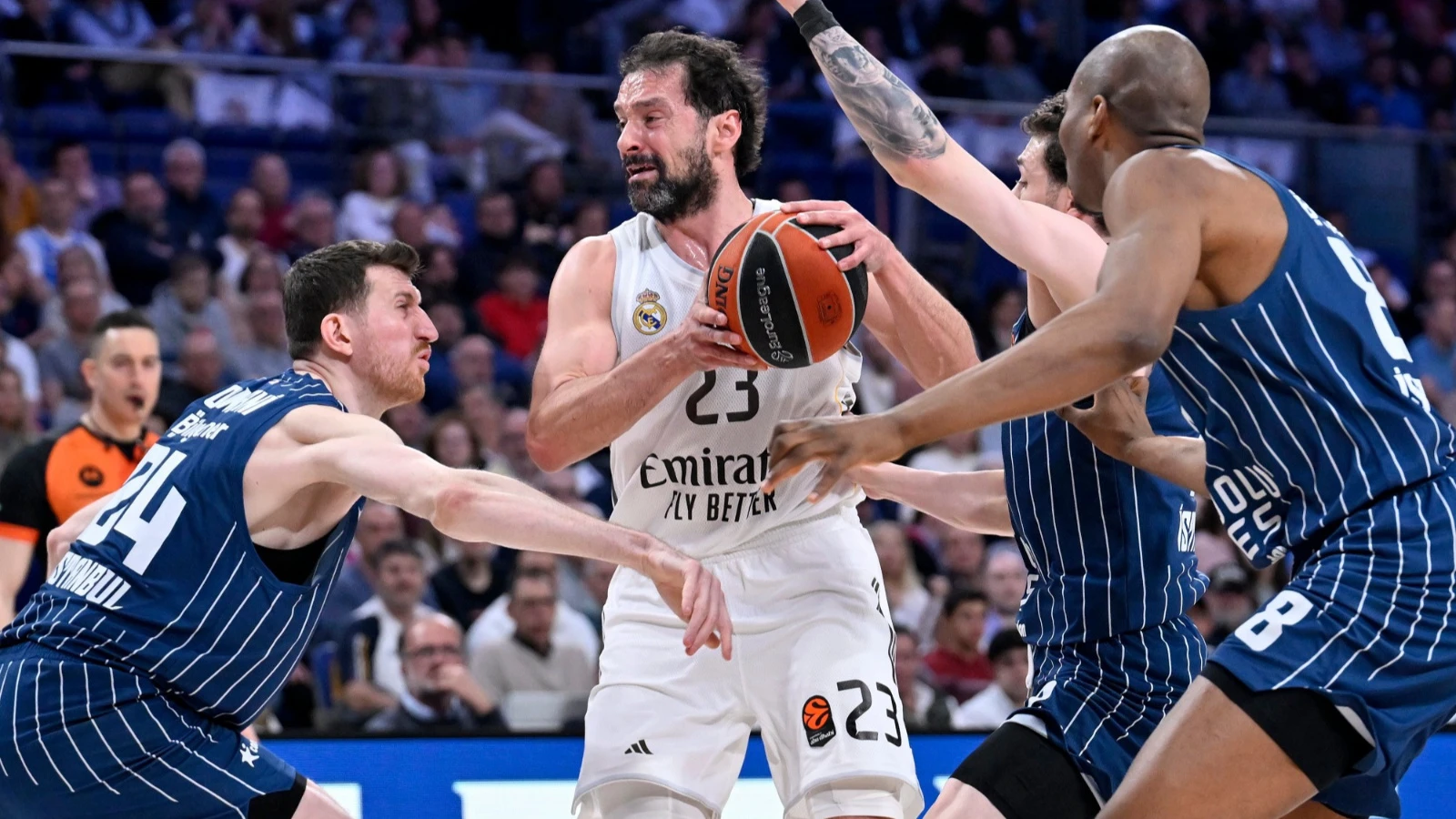 Anadolu Efes, Real Madrid deplasmanında 82-71 mağlup oldu