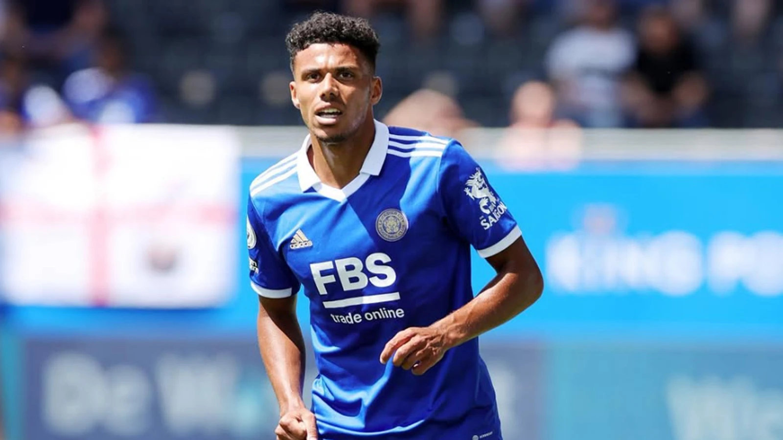 Beşiktaş sağ bekini İngiltere'de buldu! James Justin transferi an meselesi