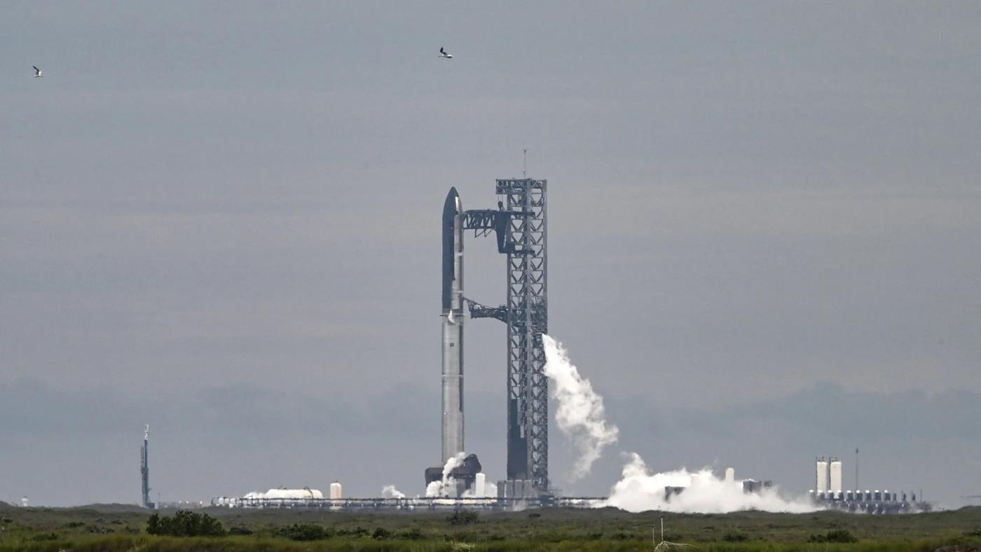 SpaceX’in Starship roketi bu sefer hava muhalefetine takıldı