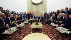 Erdoğan'dan mecliste 'CHP'siz muhalefet' fotoğrafı: İşaret mi, taktik mi?