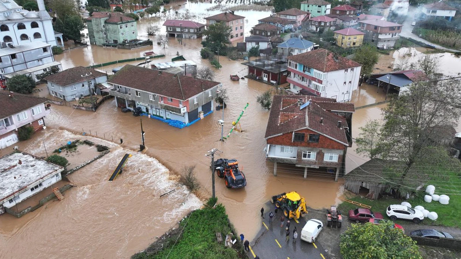 Selden Zarar Gören Hanelere 10 Bin Lira Nakdi Destek