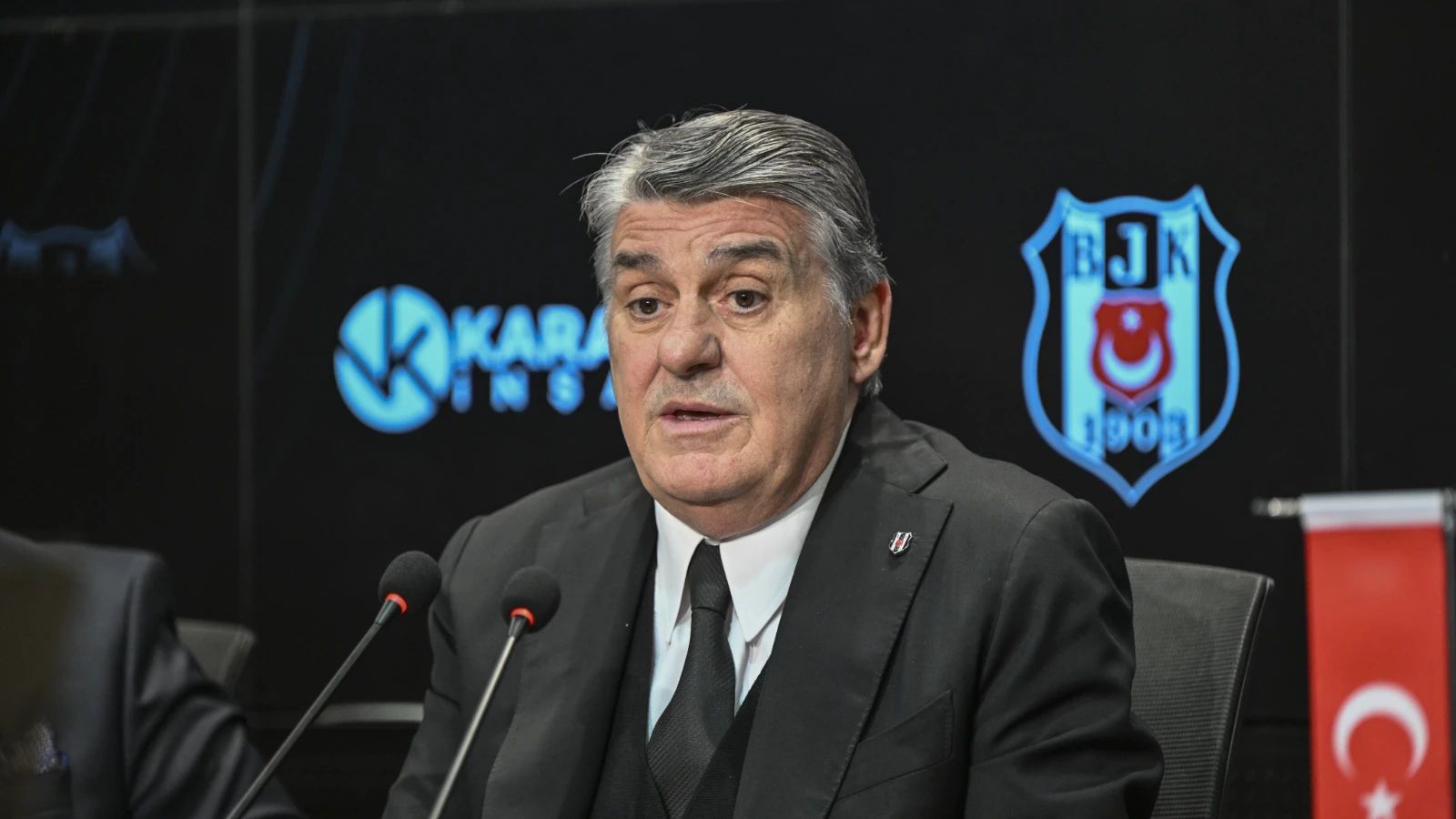 Serdal Adalı'dan istifa çağrısına cevap! Transfer için tarih verdi
