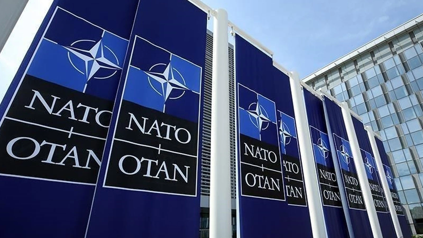 NATO: Her yönden gelebilecek her türlü tehdide karşı savunmaya hazırız