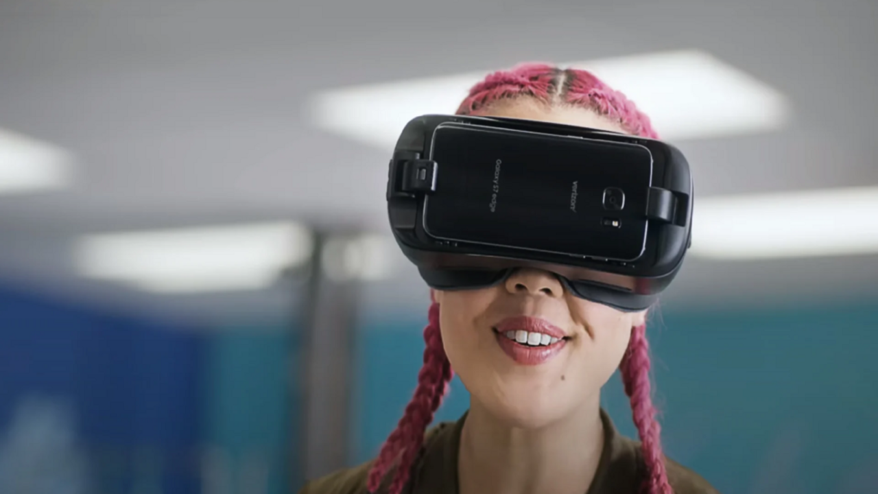 Samsung akıllı gözlüğü ile geliyor