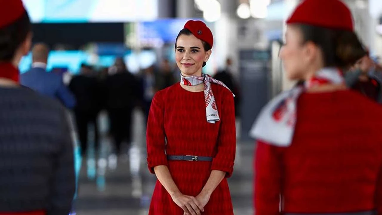 THY kabin memuru alımı: THY kabin memuru başvuruları ne zaman, nasıl yapılır? Şartlar nelerdir?