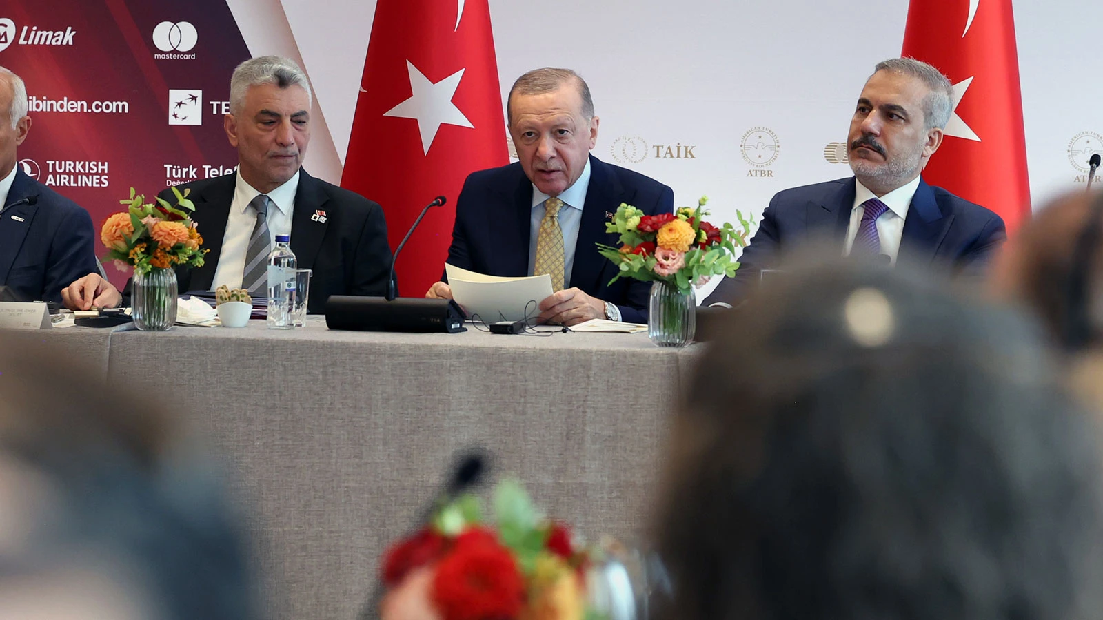 Cumhurbaşkanı Erdoğan'dan 100 milyar dolarlık ticaret hacmi mesajı! "Trump ile belirlediğimiz..."