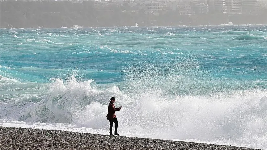 Meteorolojiden denizlerde fırtına uyarısı