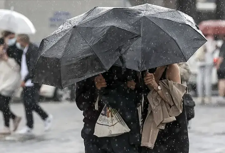 Meteoroloji'den 30 ile uyarı: Kuvvetli sağanak alarmı!