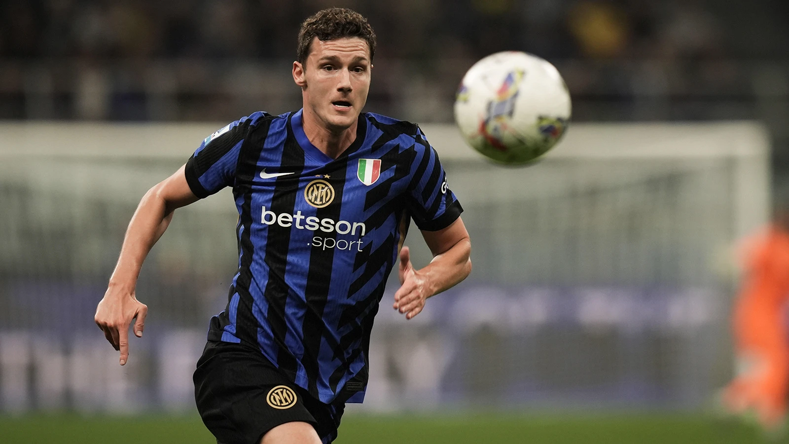 Galatasaray'dan Benjamin Pavard bombası: Kulüpler anlaşmaya çok yakın