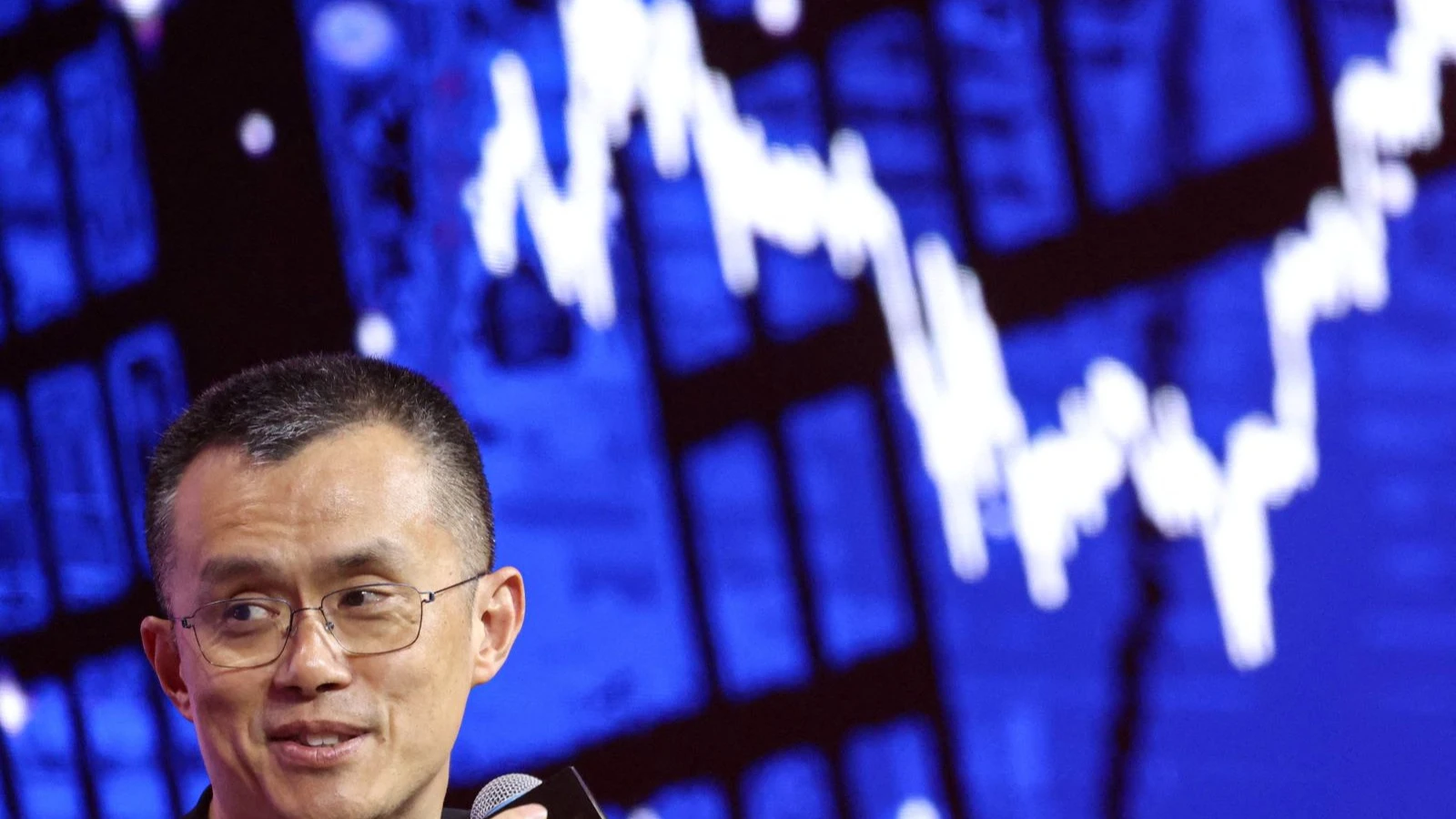 Binance kurucusu CZ'yi affeden Donald Trump'la ilgili bomba iddialar
