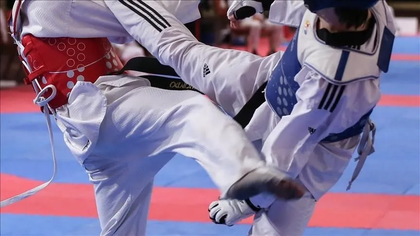 Milli tekvandocu Elifnaz Köseoğlu, gençlerde Avrupa şampiyonu oldu
