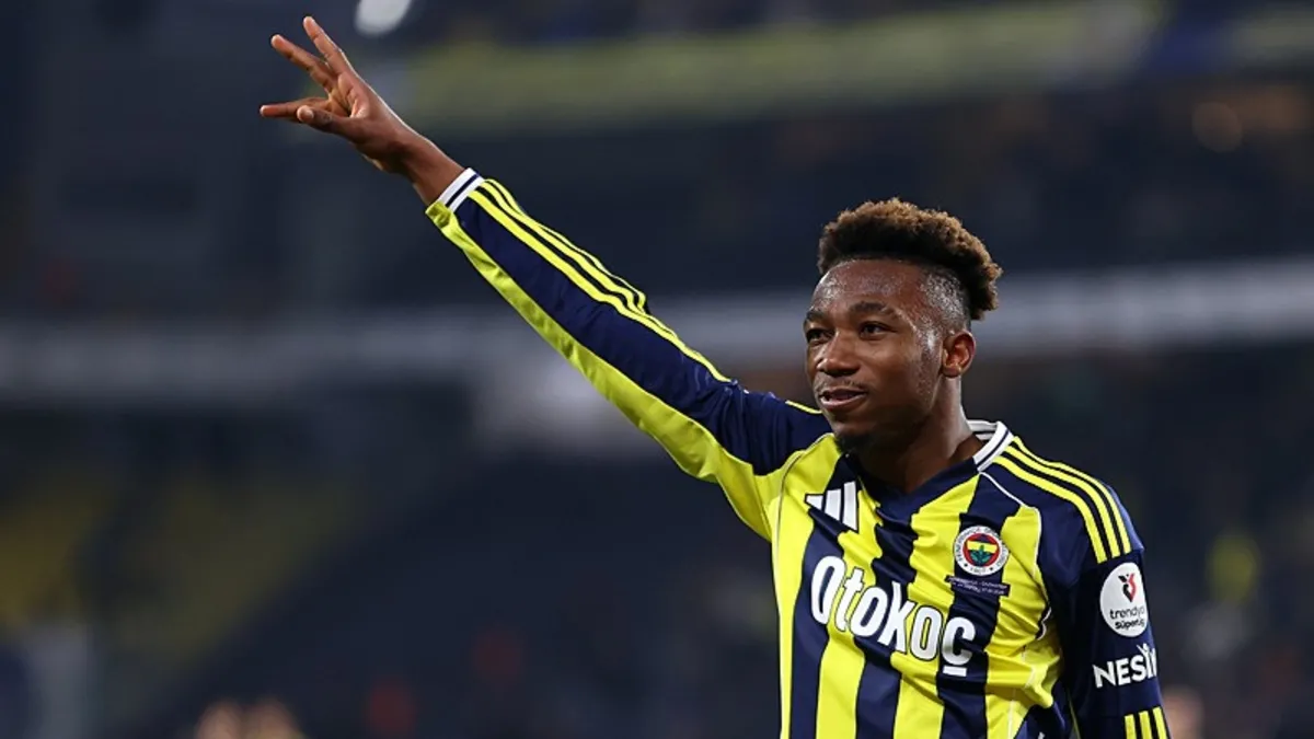 Fenerbahçe'de Nene gole çok yaklaştı! İşte o pozisyon