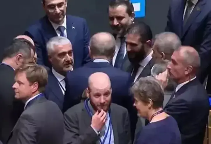 Cumhurbaşkanı Erdoğan BM Genel Kurulu'nda! Suriye Devlet Başkanı Şara ile ayaküstü görüştü