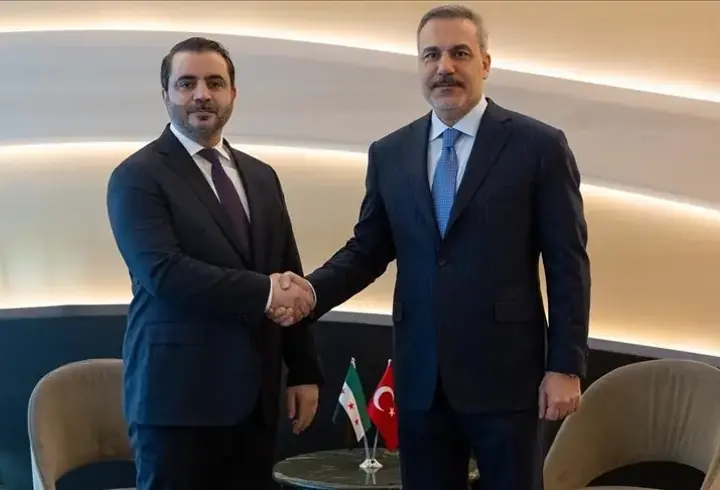 SON DAKİKA... Dışişleri Bakanı Hakan Fidan, Suriyeli mevkidaşı Şeybani ile görüştü