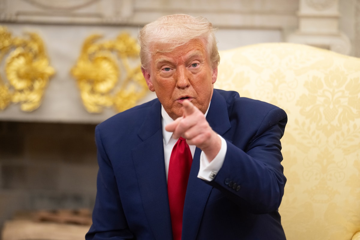 Trump: Venezuela, ABD'ye 50 milyon varil petrol verecek