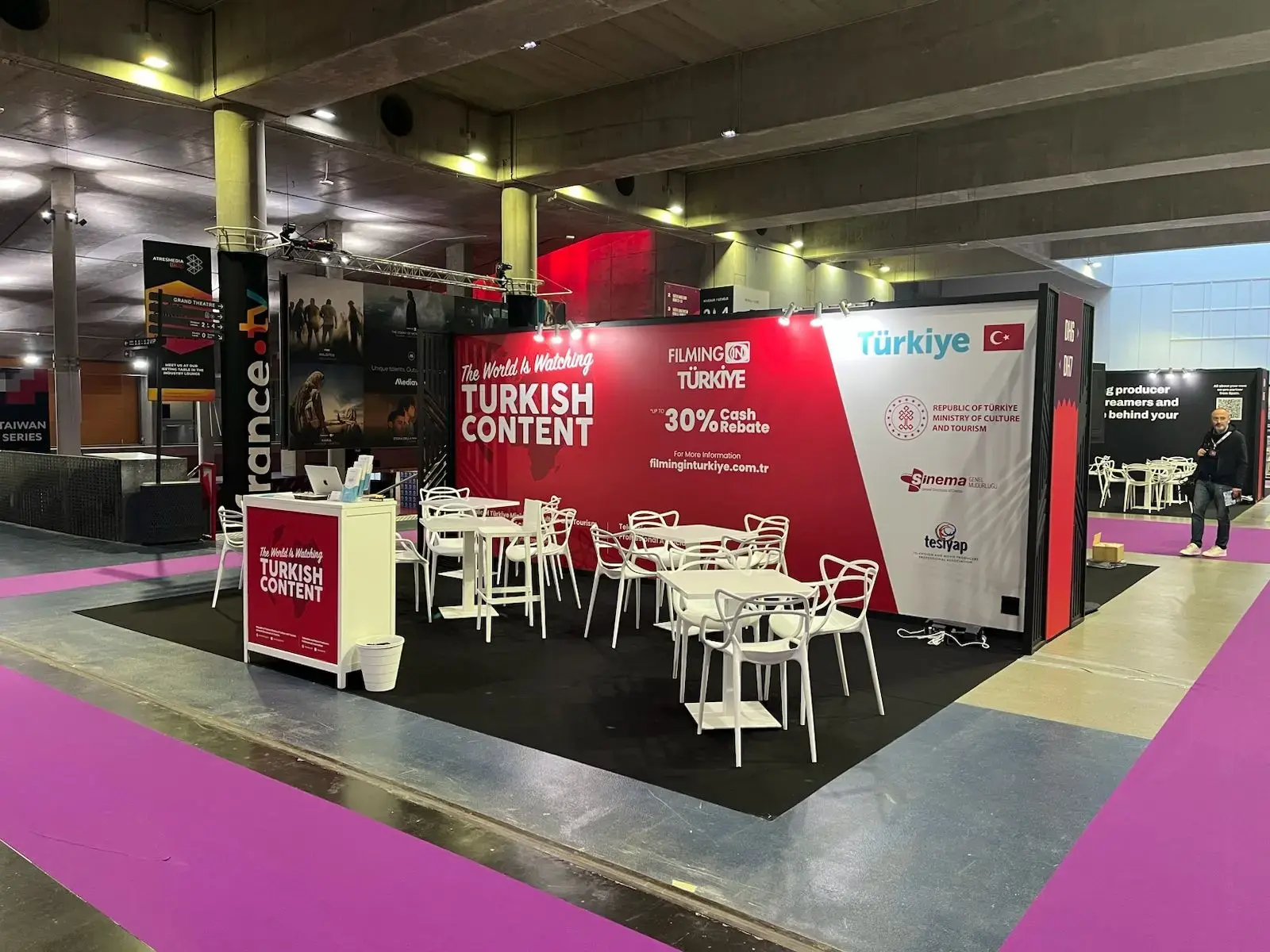 Türk Senaristlerin Hikayeleri Fransa'da Dünya Sahnesine Çıkacak