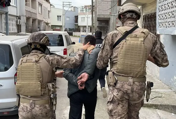 SON DAKİKA... Bakan Yerlikaya detayları paylaştı! 22 ilde 'Orkinos' operasyonu: 138 gözaltı
