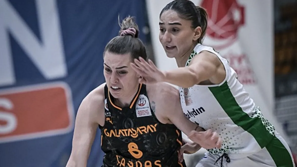 Galatasaray Çağdaş Faktoring oyuncusu Ayşe Cora Yamaner'de kaburga kırığı tespit edildi