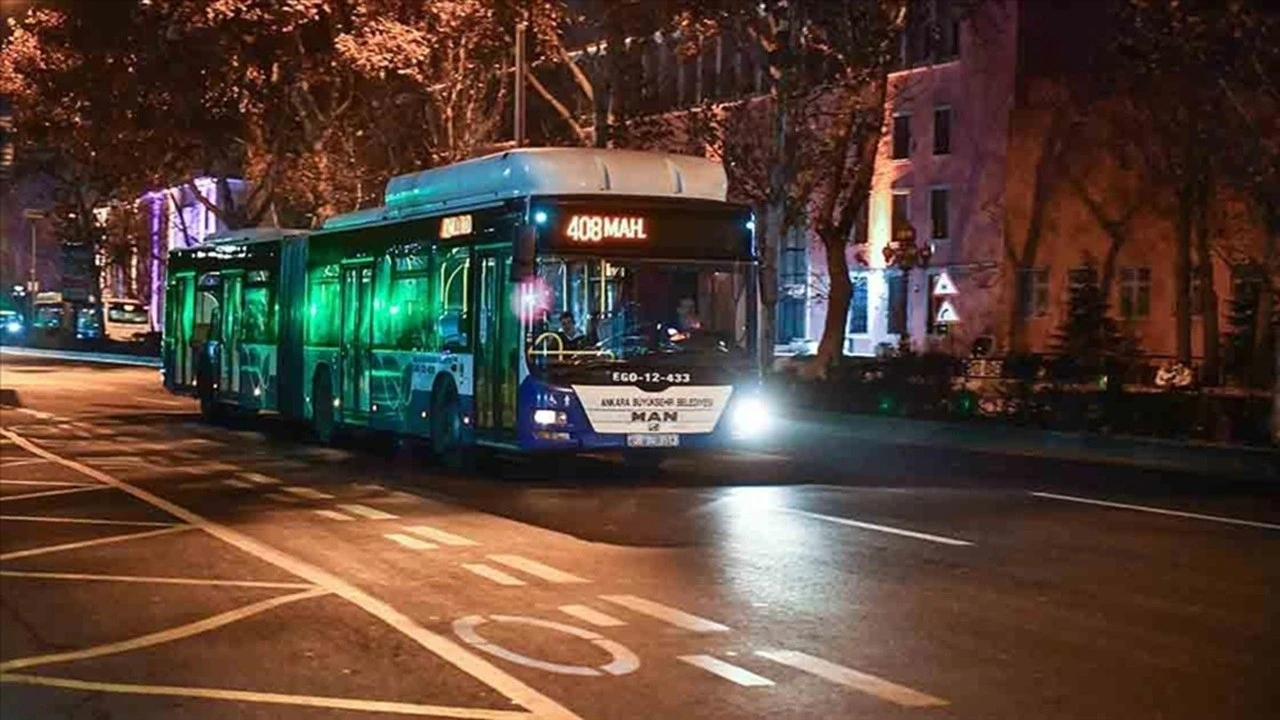 Otobüste unutulanlar, açık artırmada satıldı: En yüksek teklif kemana geldi!