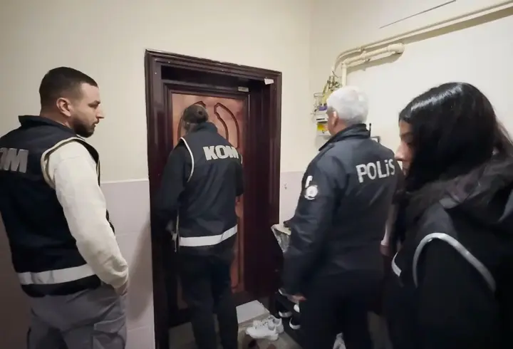 Ücret Karşılığı Ehliyet Sınavına Sahte Kimlikle Giren Örgüte Operasyon