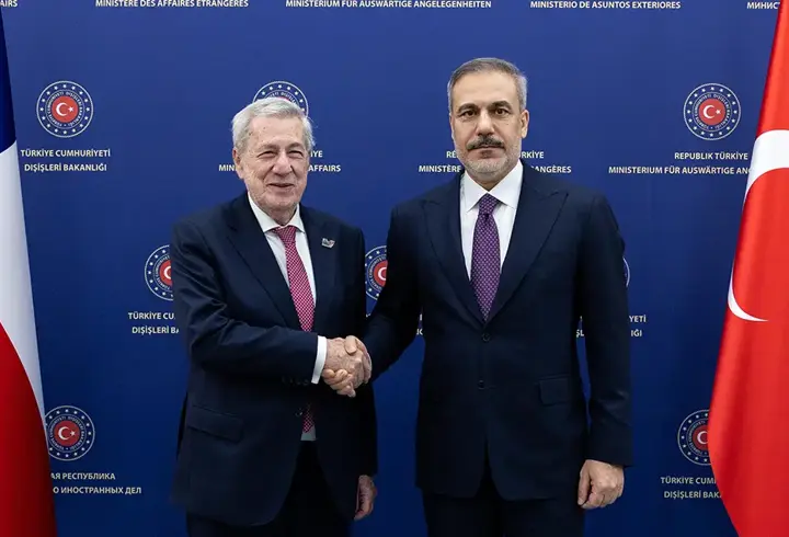 Dışişleri Bakanı Hakan Fidan, Şilili mevkidaşı Klaveren ile görüştü